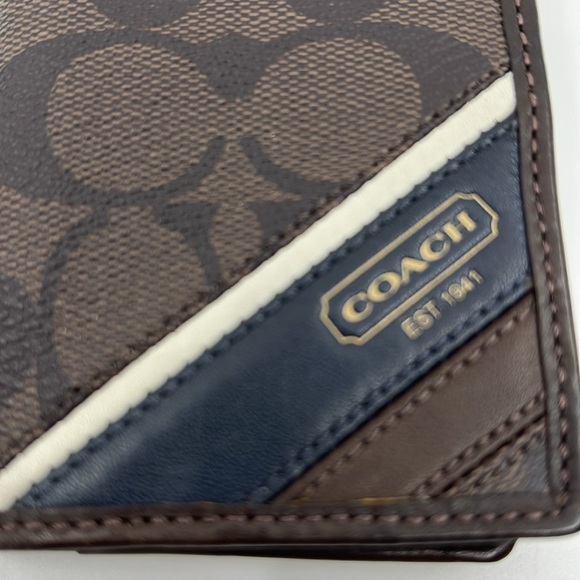 Coach Heritage Stripe Signature Card Holder - Picture 5 of 10